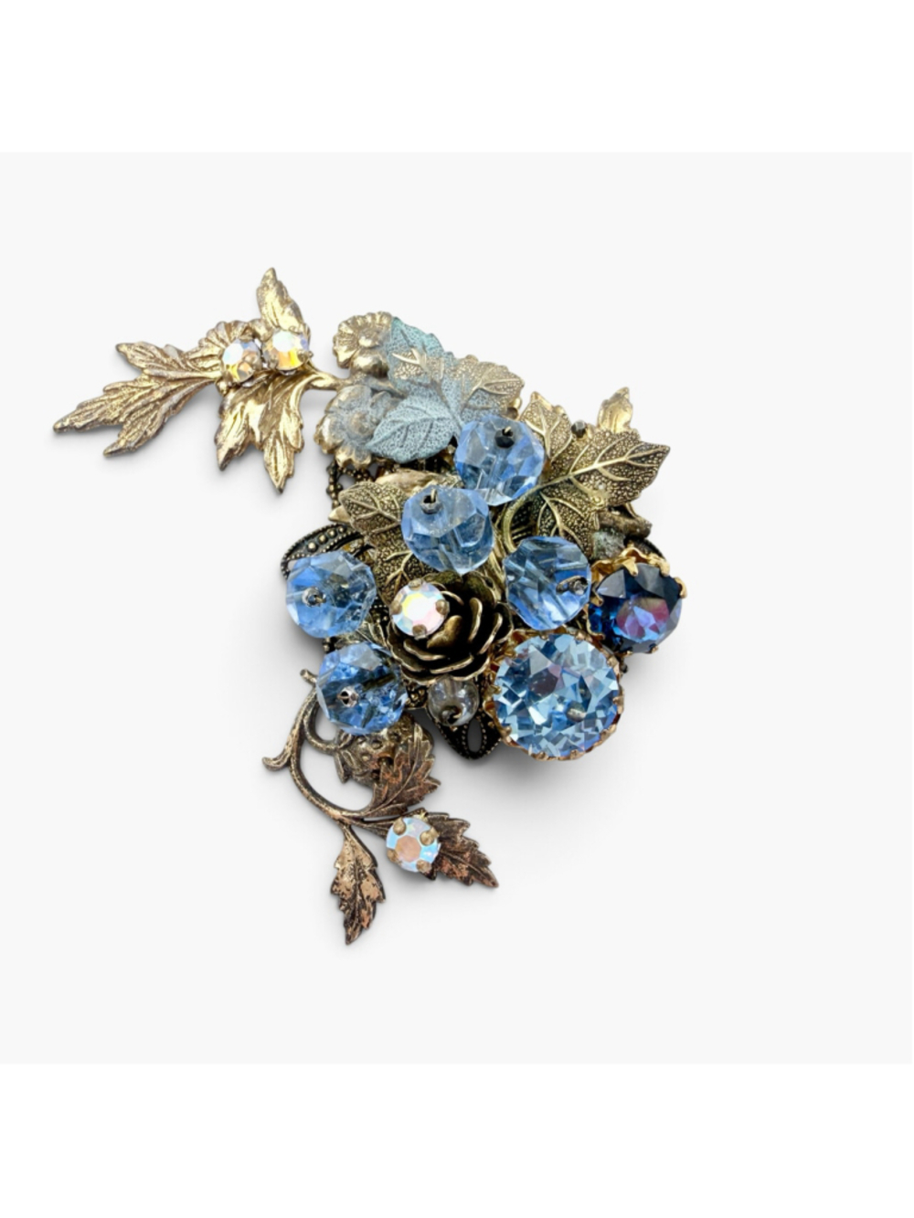 Vintage West Germany Blue Glass Floral Filigree Aurora Borealis Brooch - Picture 6 of 10
